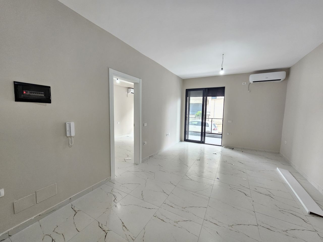 Mieszkanie Na Sprzedaż W Radhime Vlore w Albanii